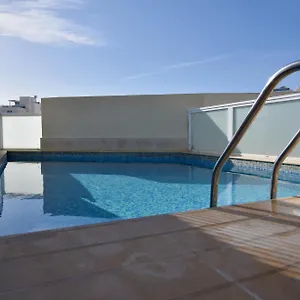 Blubay By St *** Gzira
